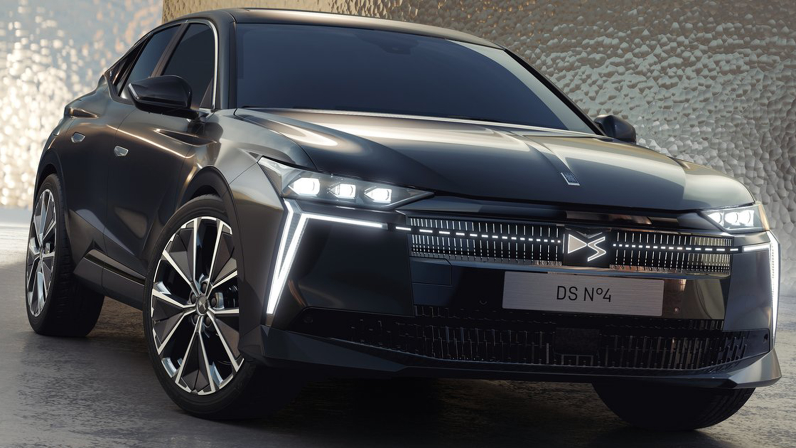 Ευρωπαϊκό εμπορικό λανσάρισμα για το νέο DS Nο4